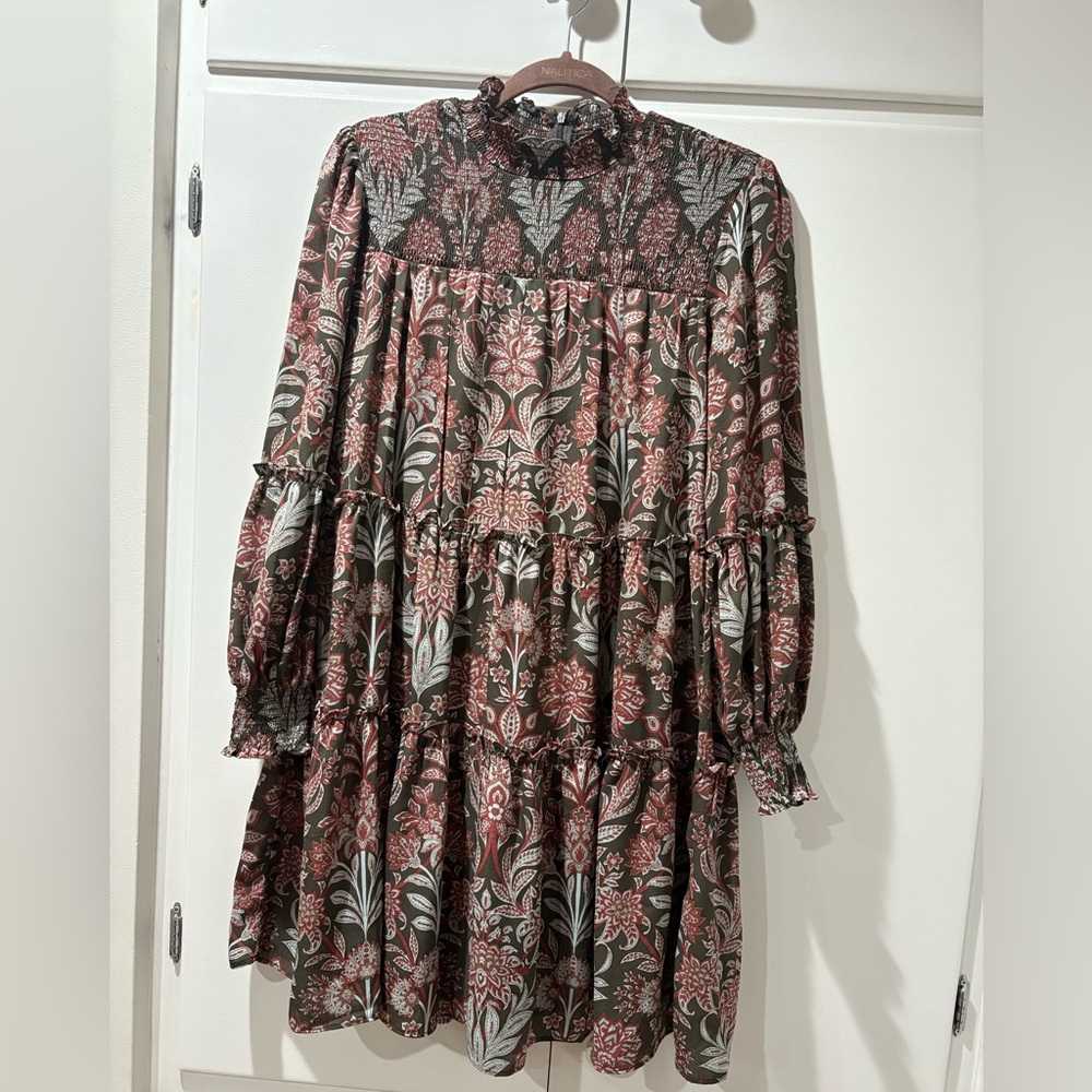 Sal’s Fifth Avenue Olive and Rose Floral Tiered Long Sleeve Dress Mini L